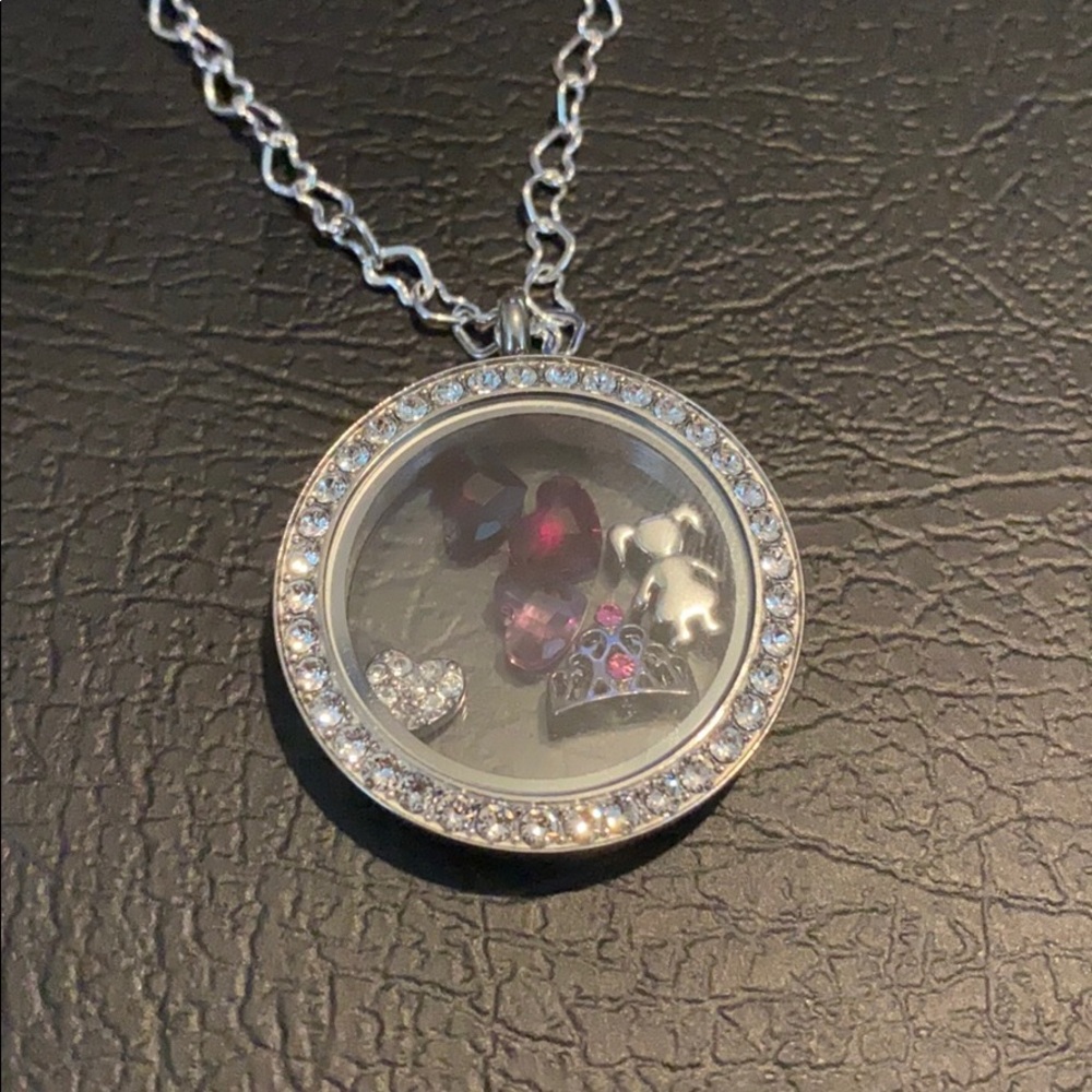 Origami Owl “Pretty Princess” necklace